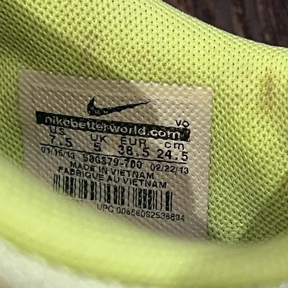 Nike training dual fusion neon green blue accents shoes woman’s size 7.5 - Picture 5 of 6